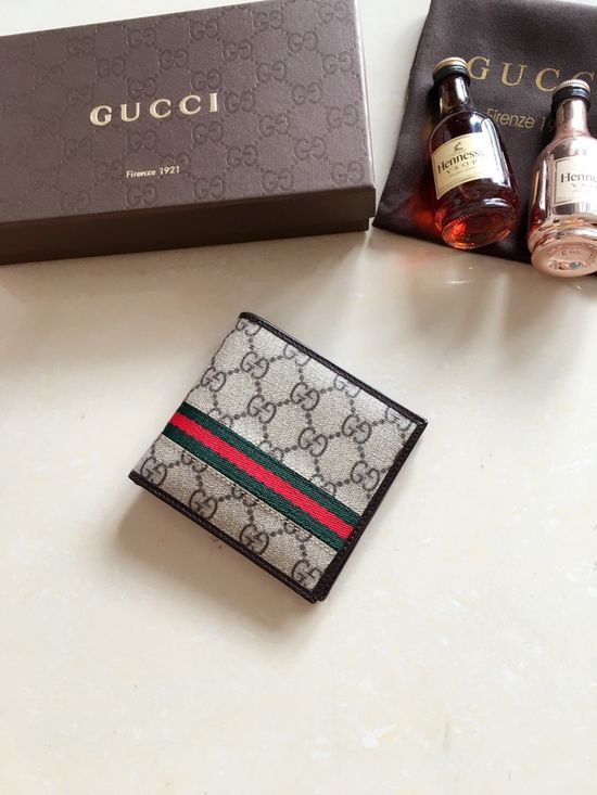 Gucci Bifold Wallet PVC with Genuine Leather 138042