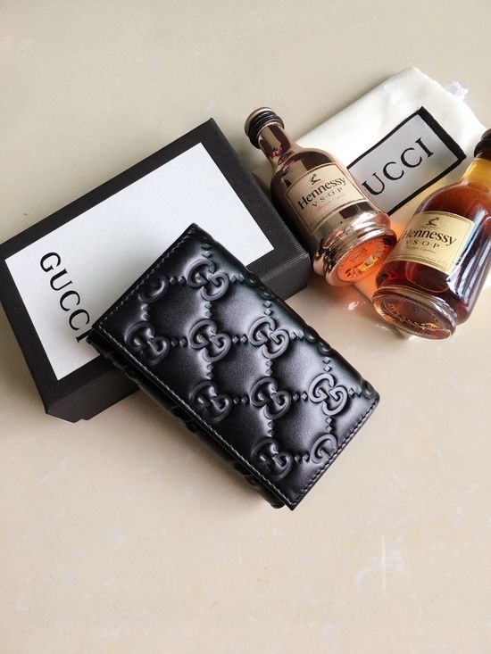 Gucci Wallet Embossed Compact Key Case 138098