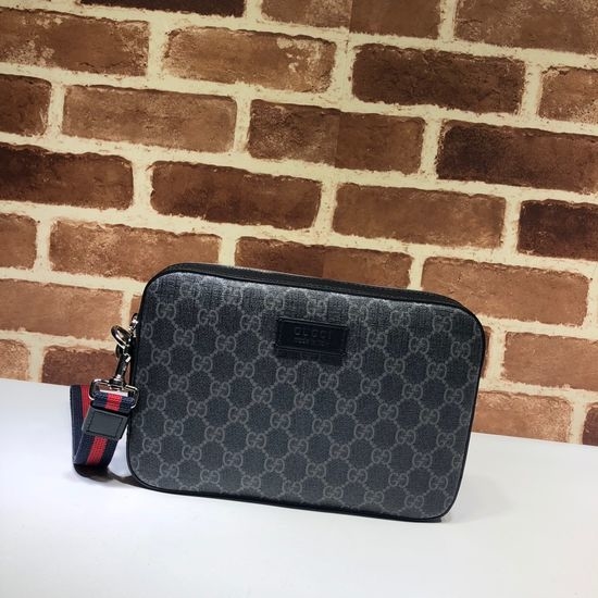 Gucci Crossbody Bag Embossed Leather 495562