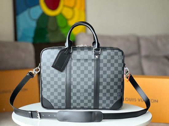 Louis Vuitton Voyage Briefcase N40445