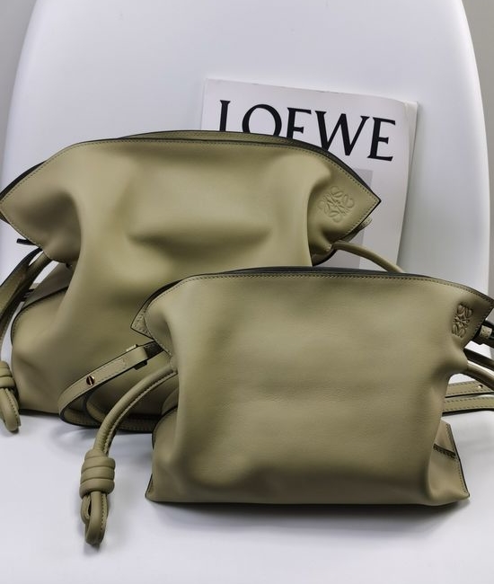 Loewe Flamenco Knot Leather Shoulder Bag 11046A