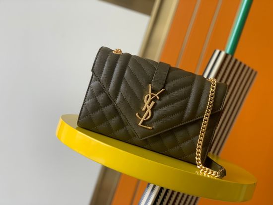 Yves Saint Laurent Envelope Bag Grained Leather Quilted 526286