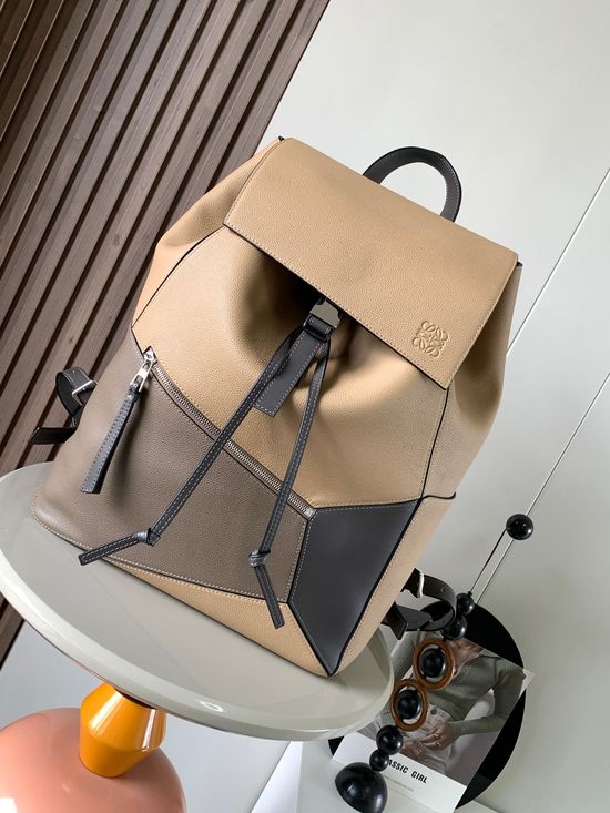 Loewe Puzzle Backpack Grained Calfskin 9031