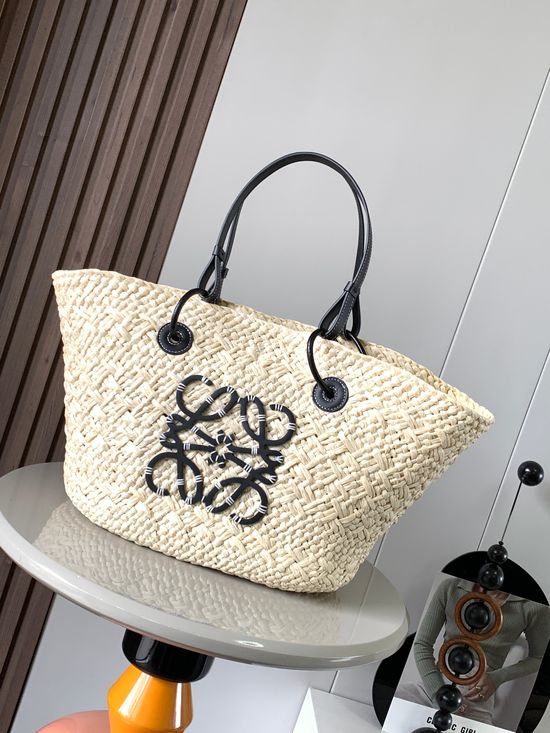 Loewe Anagram Basket Woven Palm Leather Handbag 8008