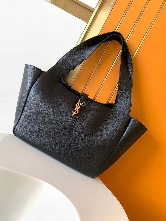 Yves Saint Laurent BEA Large Calfskin Tote Bag 763435