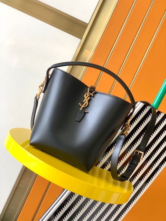 Yves Saint Laurent LE 37 Small Shiny Leather Bucket Bag 13698