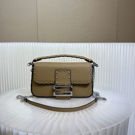Fendi Baguette Mini Leather Handbag 7281