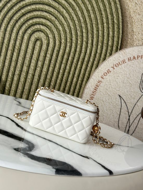 Chanel Cosmetic Box Bag Adjustable Chain Sheepskin 66015