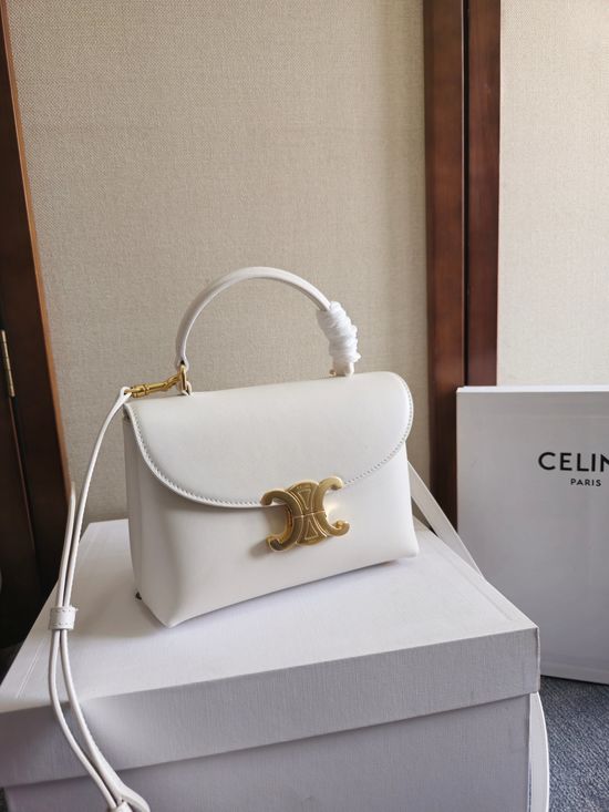 Celine Triomphe Kelly Classic Handbag 118113