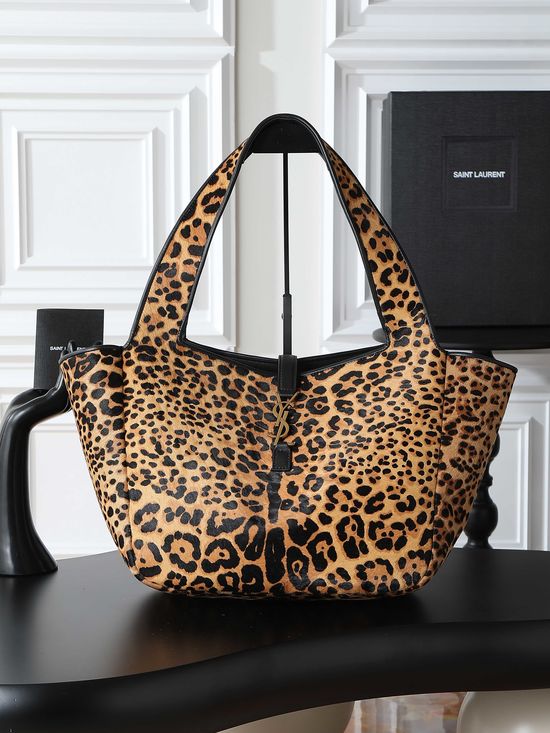 Yves Saint Laurent Bea Hobo Shopping Bag Leopard Print 763435
