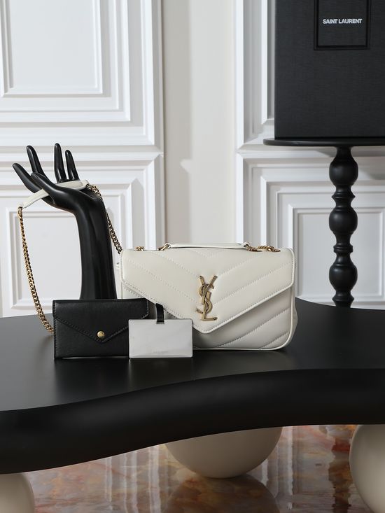 Yves Saint Laurent LouLou Lambskin Bag 801437