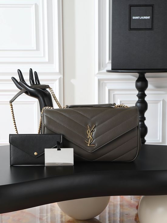 Yves Saint Laurent LouLou Lambskin Bag 801439