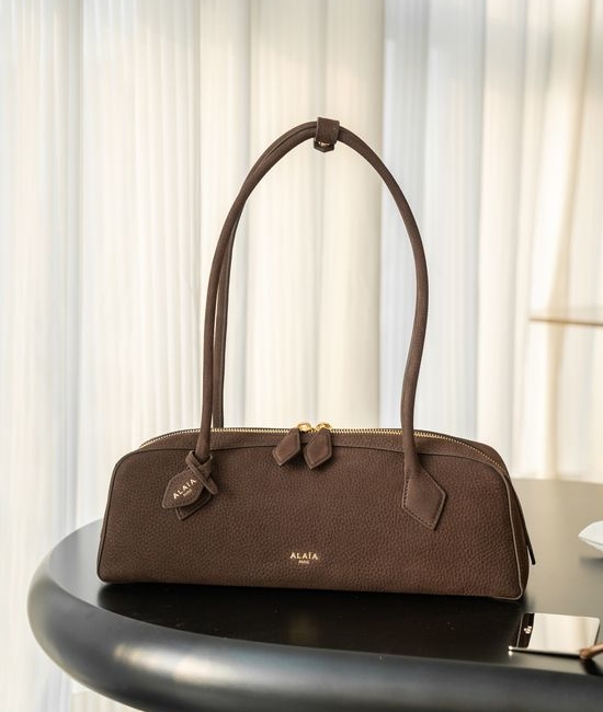 Alaia Le Teckel Dark Brown Shoulder Bag 9792