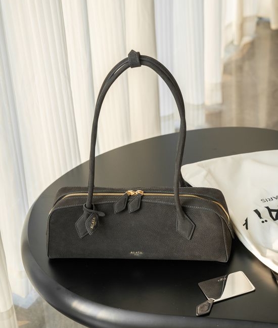 Alaia Le Teckel Dark Grey Shoulder Bag 9791