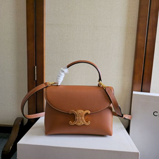 Celine Triomphe Kelly Classic Handbag 118113