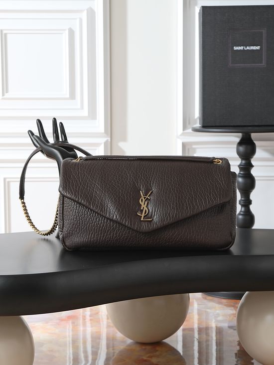 Yves Saint Laurent CALYPSO Lambskin Chain Bag 777399