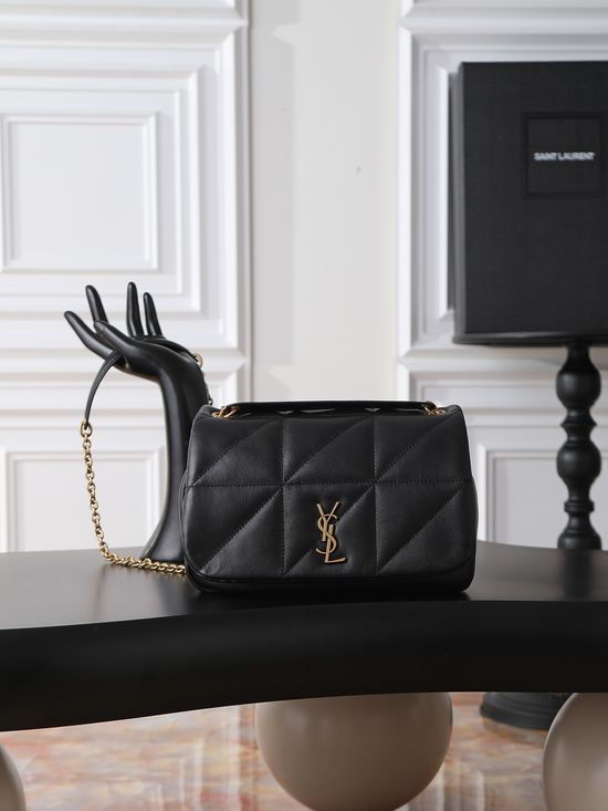Yves Saint Laurent JAMIE 4.3 Small Leather Handbag 763475