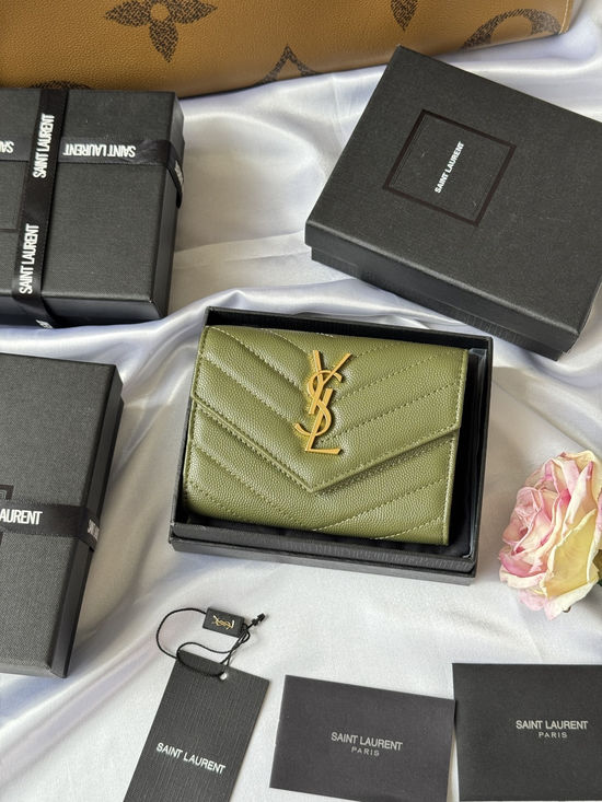 Yves Saint Laurent Caviar Leather Bifold Wallet 414404