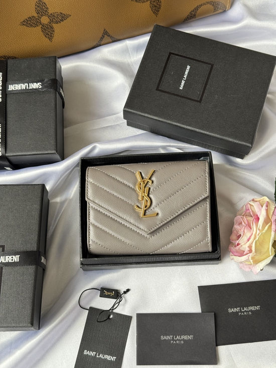 Yves Saint Laurent Short Bifold Caviar Leather Wallet 414404