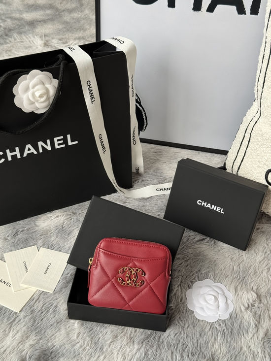Chanel Wallet Lambskin Mini Card Holder AP2136