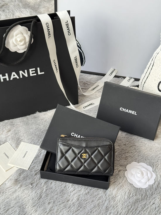 Chanel Lambskin Card Holder A3179