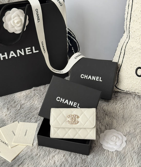 Chanel Caviar Diamond Card Holder AP2786