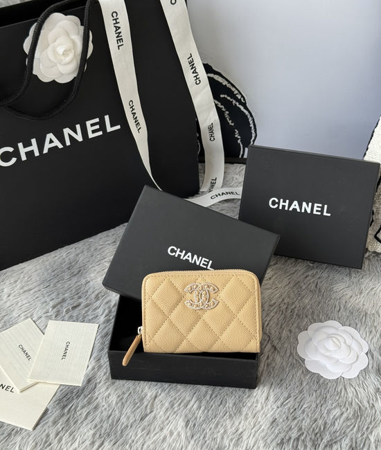 Chanel Caviar Zippered Card Holder AP2788