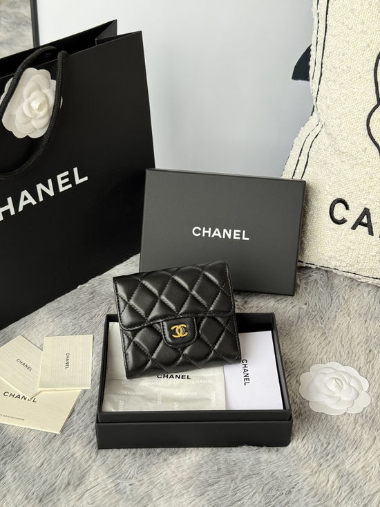 Chanel CF Short Trifold Wallet with Gold Hardware 82288