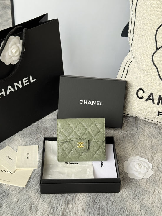 Chanel CF Short Trifold Wallet 6 Card Slots 82288
