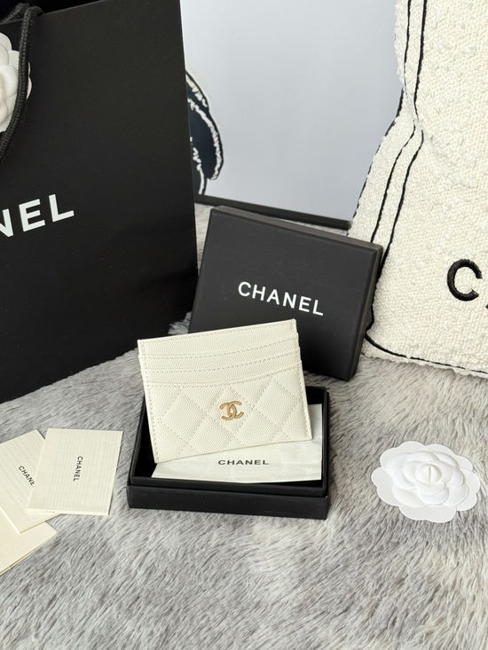 Chanel Caviar Leather Card Holder AP4522