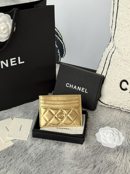 Chanel Lambskin Card Holder AP4522