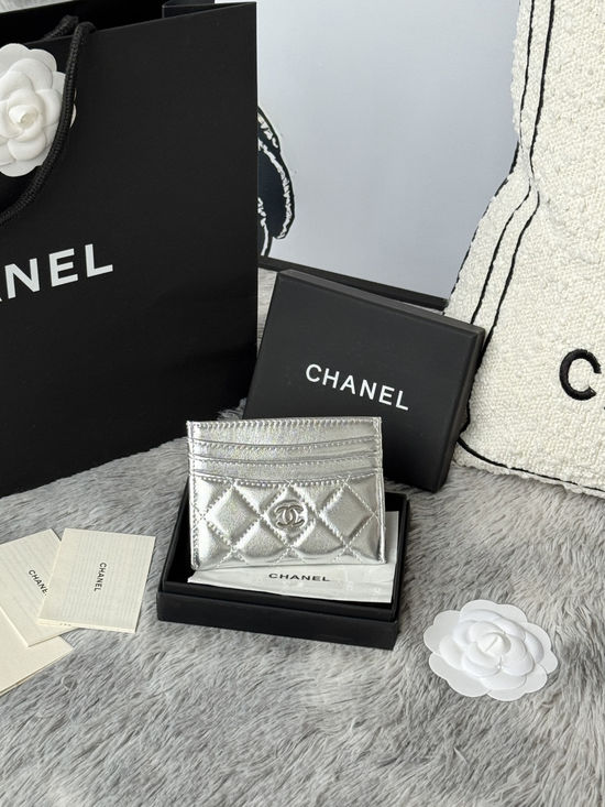 Chanel Lambskin Card Holder AP4522