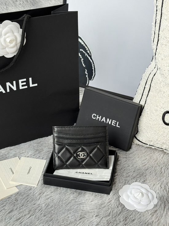 Chanel Lambskin Card Holder AP4522