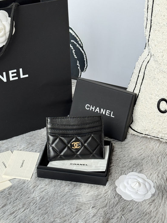 Chanel Lambskin Card Holder AP4522