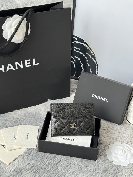 Chanel Lambskin Card Holder AP4522