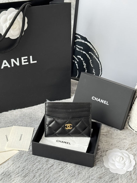 Chanel Lambskin Card Holder AP4522