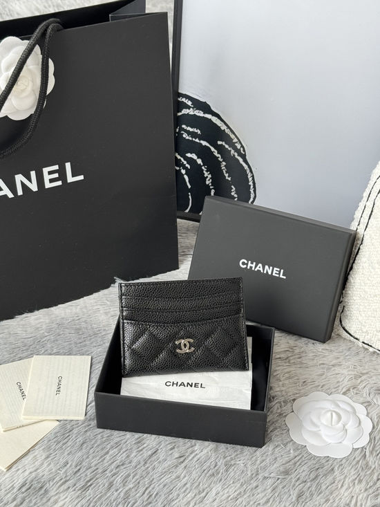 Chanel Lambskin Card Holder AP4522