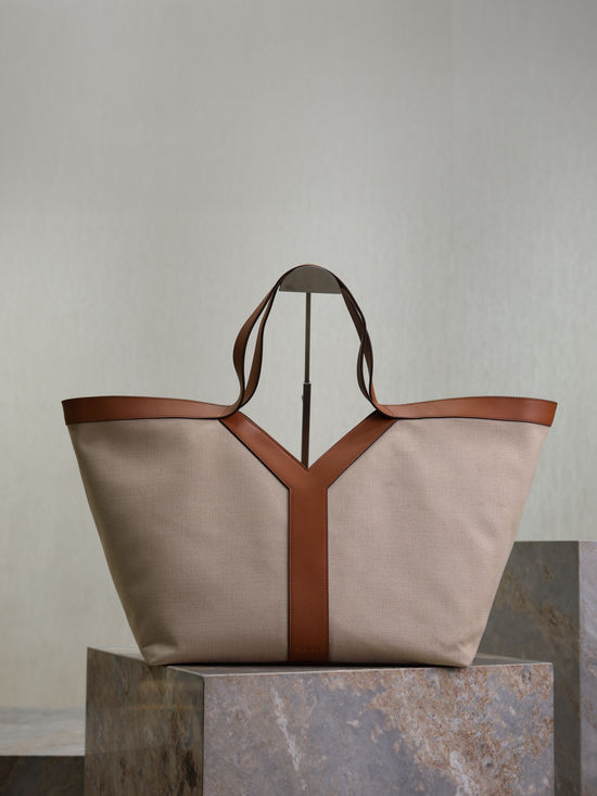 Yves Saint Laurent Shopping Tote Bag 817602