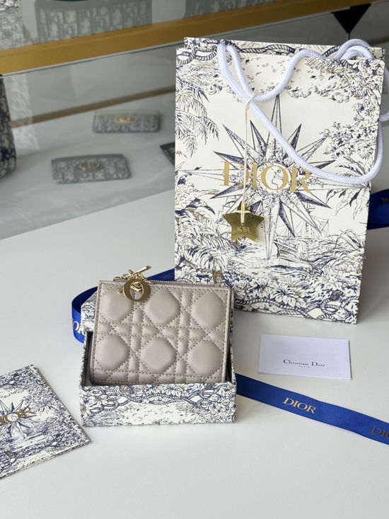Christian Dior Caro Dahlia Lambskin Wallet S6037UBHZ_M928