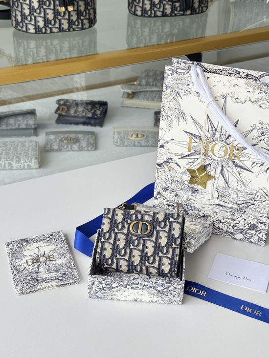 Christian Dior Caro Dahlia Wallet S2197UBHZ_M928