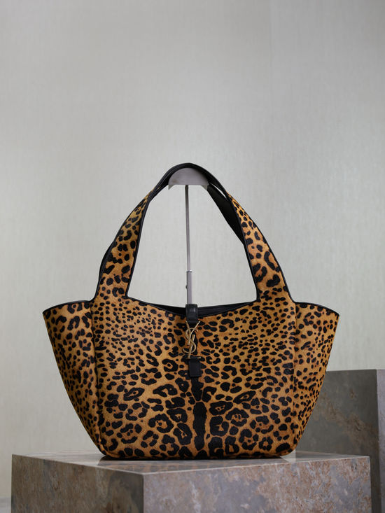 Yves Saint Laurent Bea Leopard Print Hobo Bag 763435