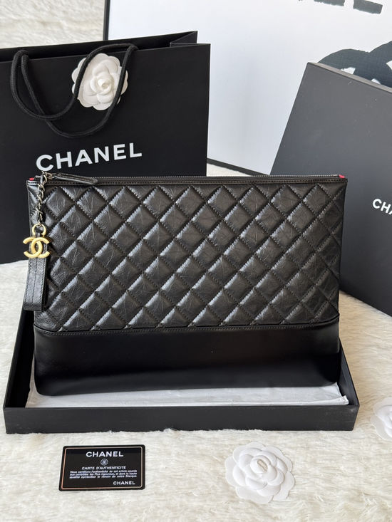 Chanel Gabrielle Clutch Bag 9834
