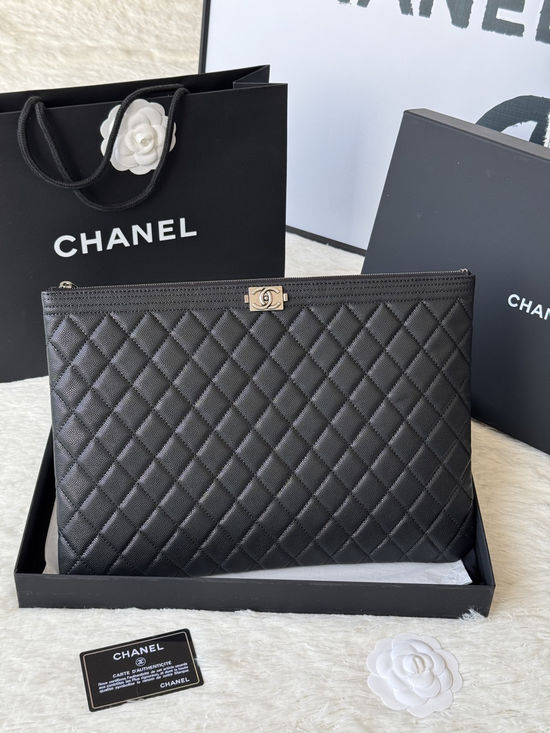 Chanel Leboy Caviar Leather Envelope Clutch 9847