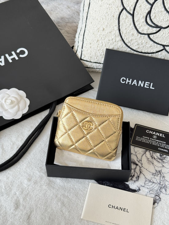 Chanel Lambskin Mini Coin Purse Card Holder Wallet AP2111