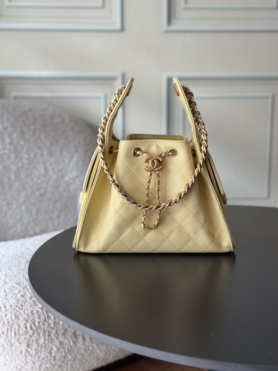 Chanel Hobo Quilted Chain Shoulder Bag AS5293
