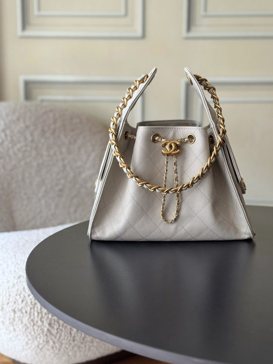 Chanel Hobo Quilted Chain Shoulder Bag AS5293