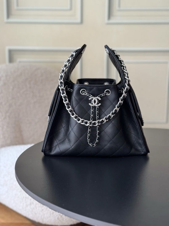 Chanel Hobo Quilted Chain Shoulder Bag AS5293