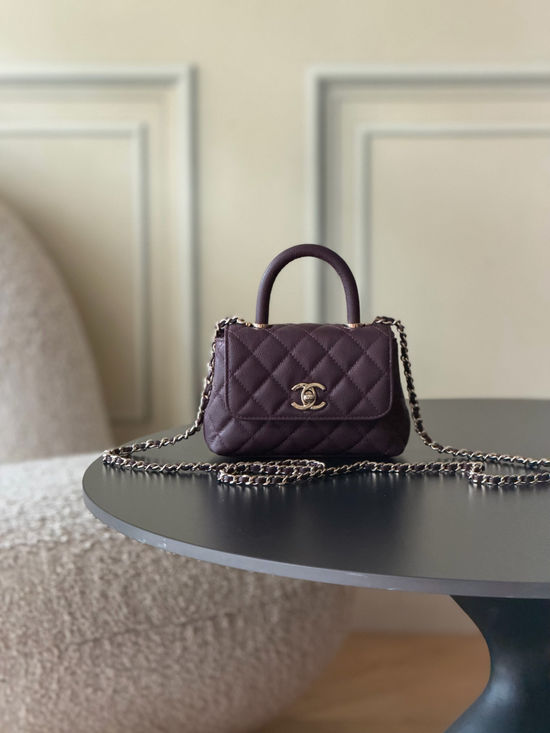 Chanel Handbag Grained Calfskin Light Gold Hardware 4244
