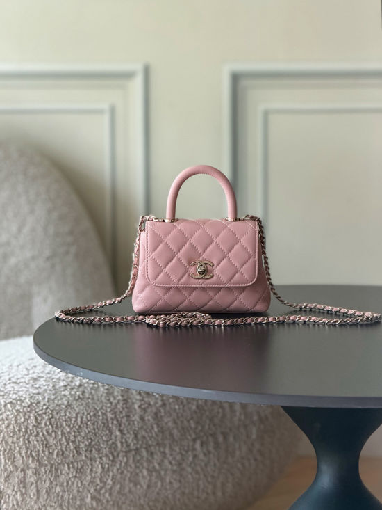 Chanel Handbag with Top Handle 4244