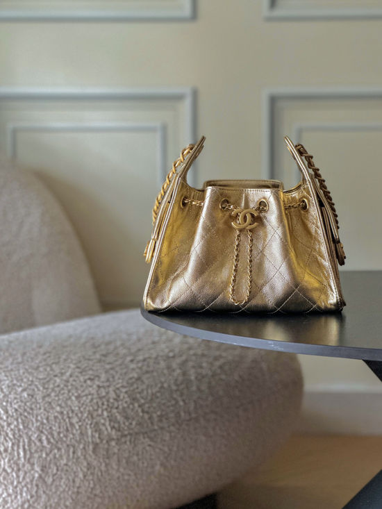 Chanel Hippie Large Capacity Caviar Leather Bag 5631